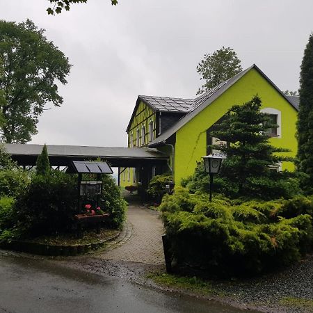 Le Delizie Siciliane Hotel Oelsnitz Exterior foto