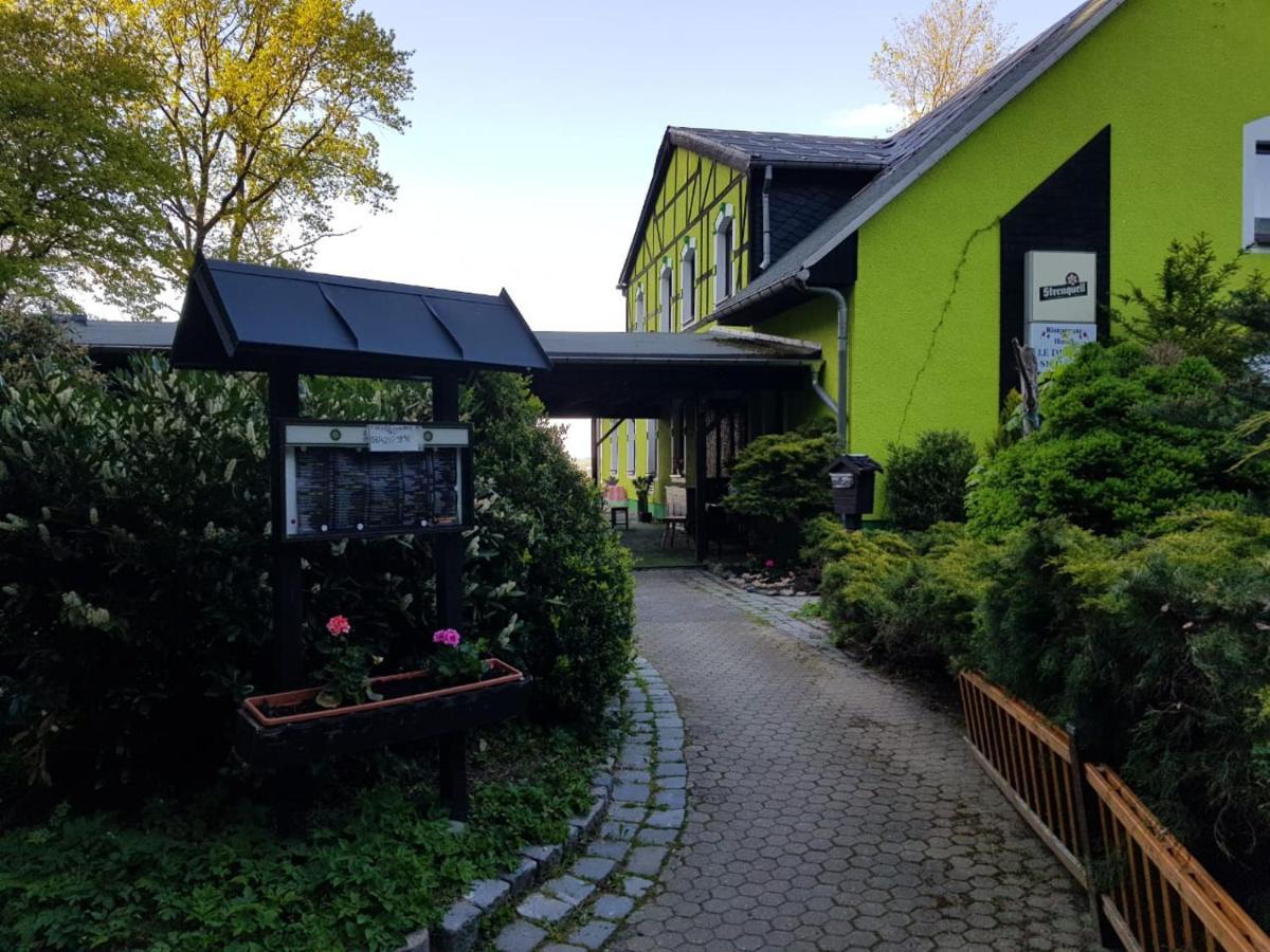 Le Delizie Siciliane Hotel Oelsnitz Exterior foto